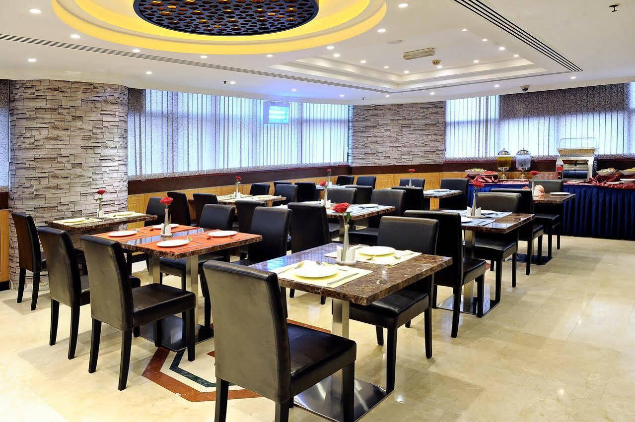 Signature Inn Al Riqqa Dubaj Exteriér fotografie